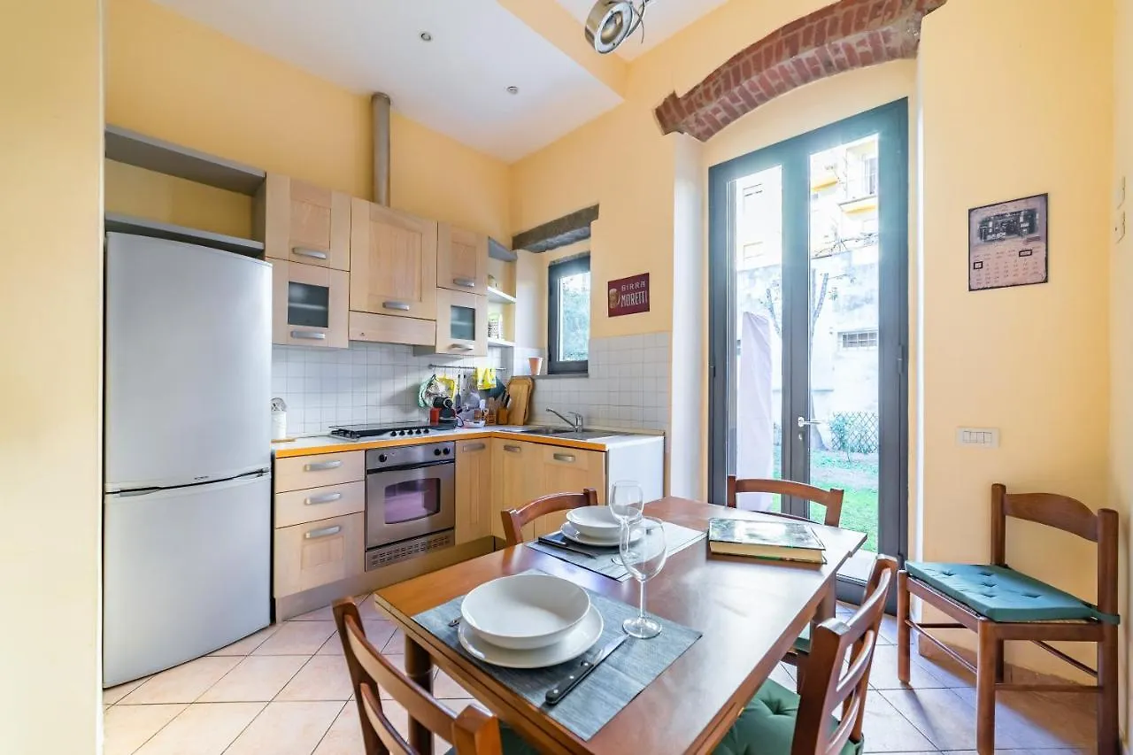 Florence Quiet Apartment With Private Garden Italy