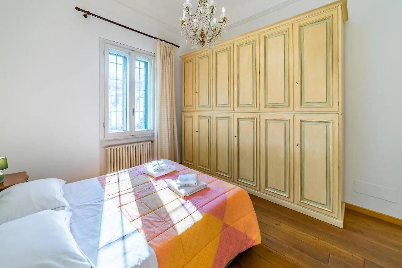Florence Quiet Apartment With Private Garden 0*,