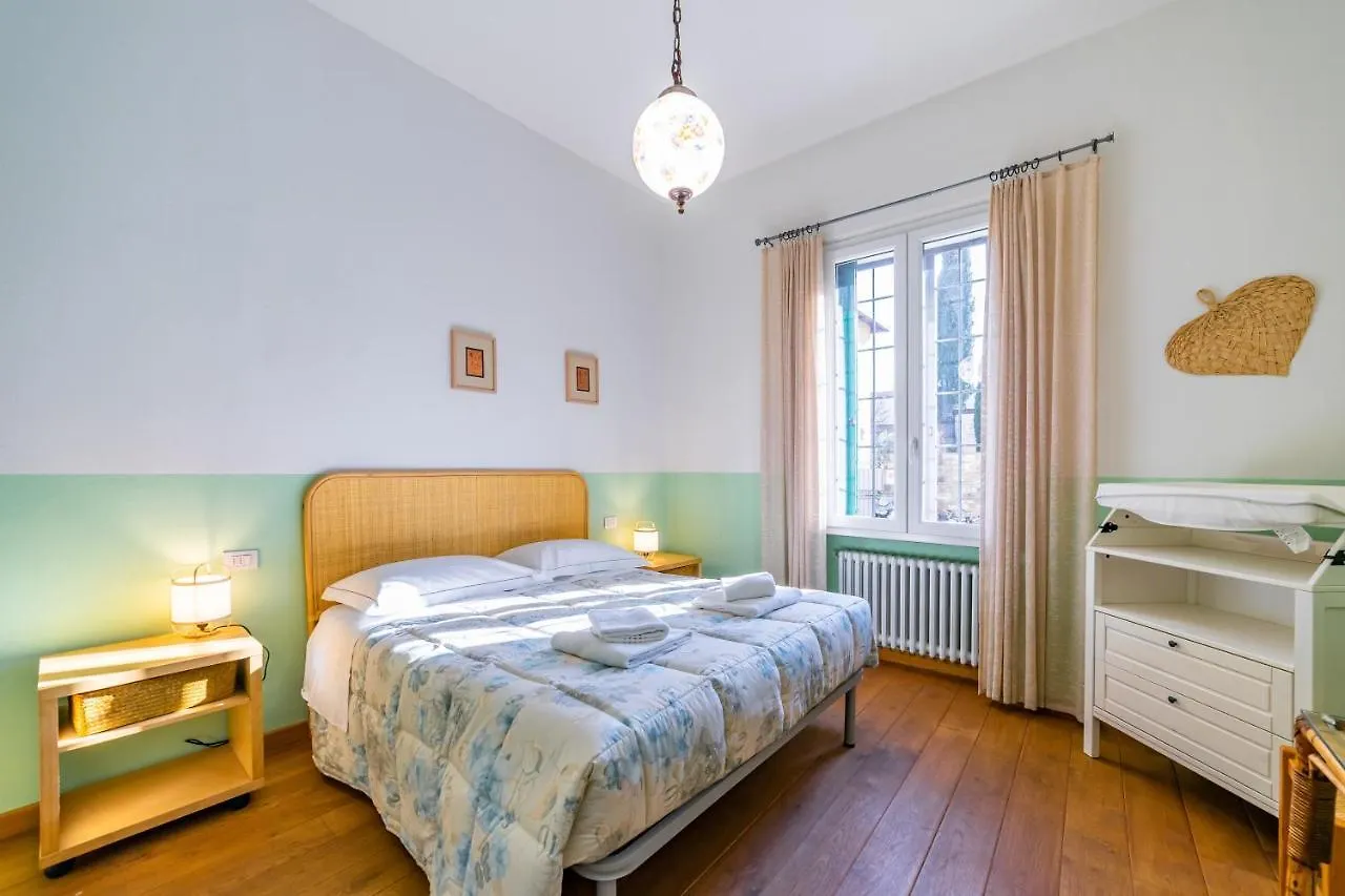Florence Quiet Apartment With Private Garden